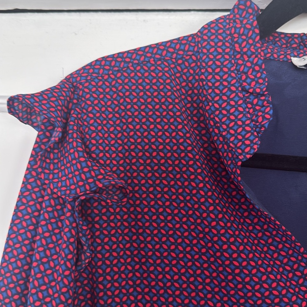 ๐ค J.CREW Patterned Ruffle Detail Blouse - Picture 3 of 6
